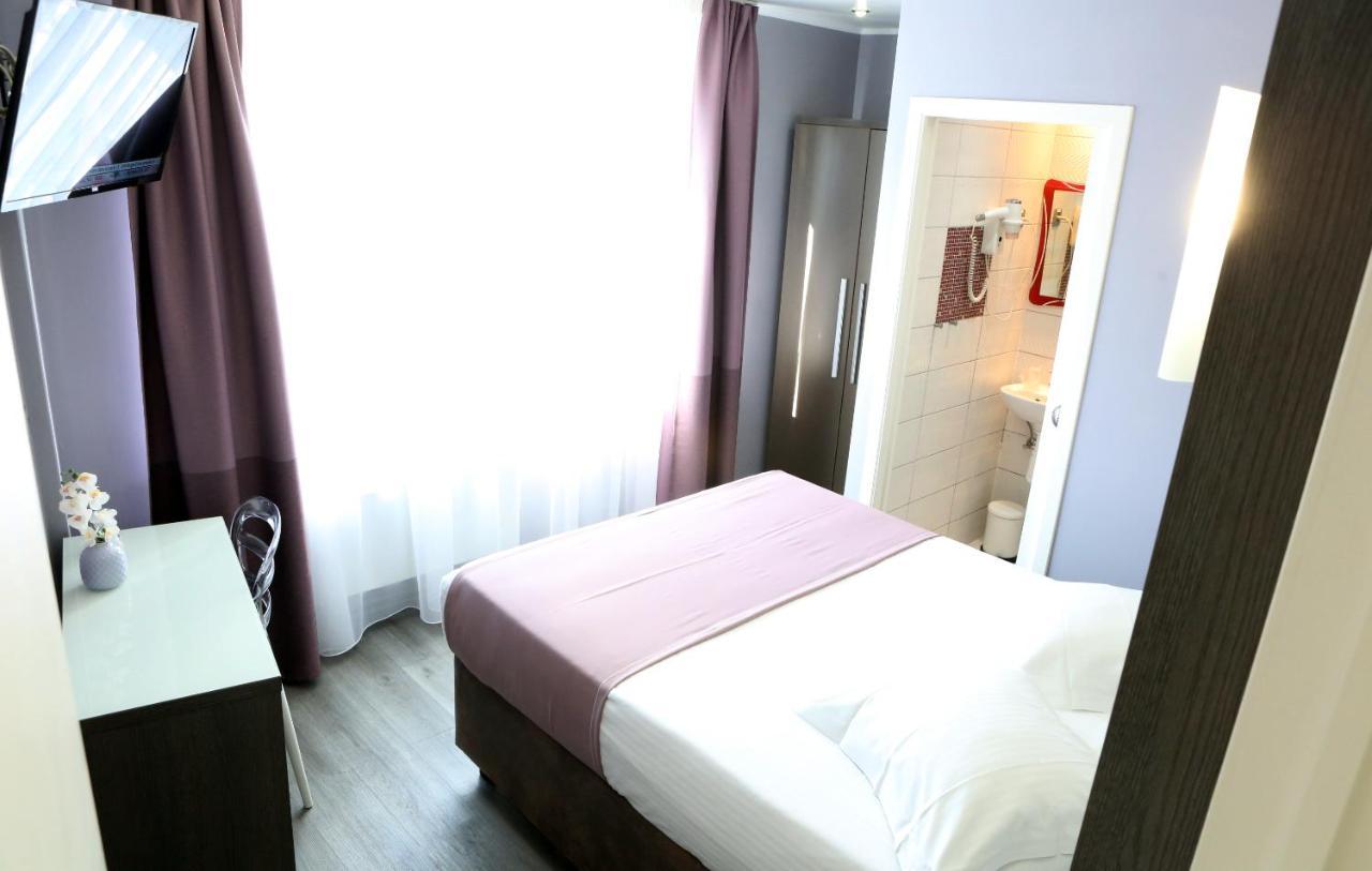 Hotel Phenix Dilbeek Exterior foto